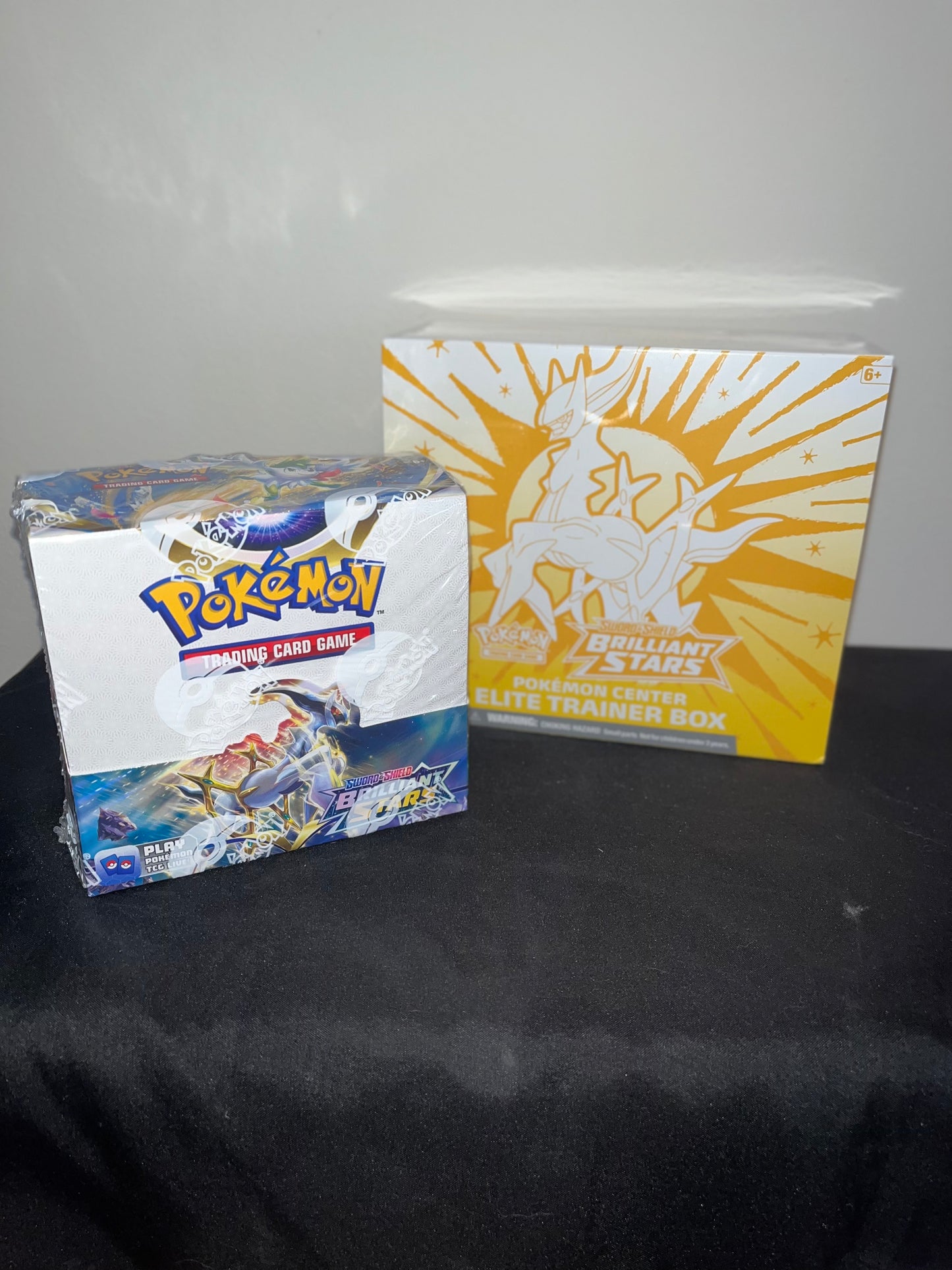 Brilliant Stars BOOSTER BOX & POKECENTER EXCLUSIVE ETB bundle